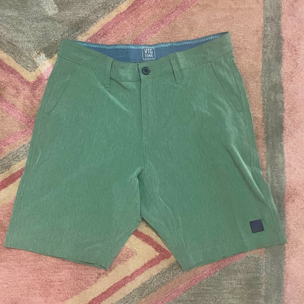 Vintage 1946 Mens Performance Golf Shorts 30 Sage Green Stretch Quick Dry NWD!